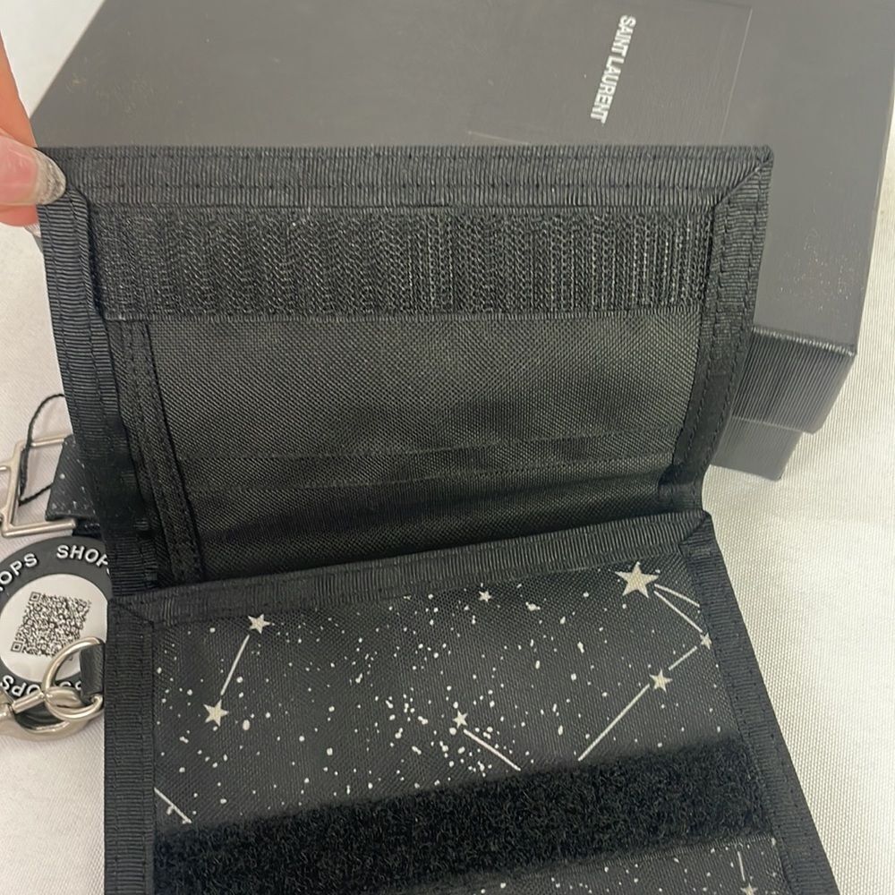 Yves Saint Laurent Black Stars Wallet With Chain and Box - Picture 6 of 8